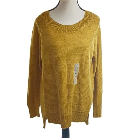 Old Navy Sweaters - Old Navy Sweater Yellow Knit Crew Neck Womens Size Medium